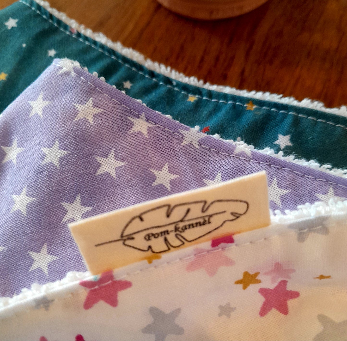 Lot de 3 bavoirs "bandana" à partir de 6 mois